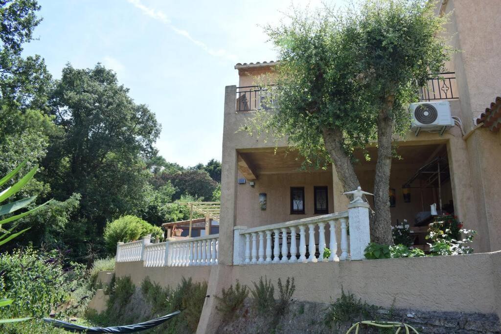Appartement Neuf Et Independant Dans Rez-De-Villa Vallauris Buitenkant foto